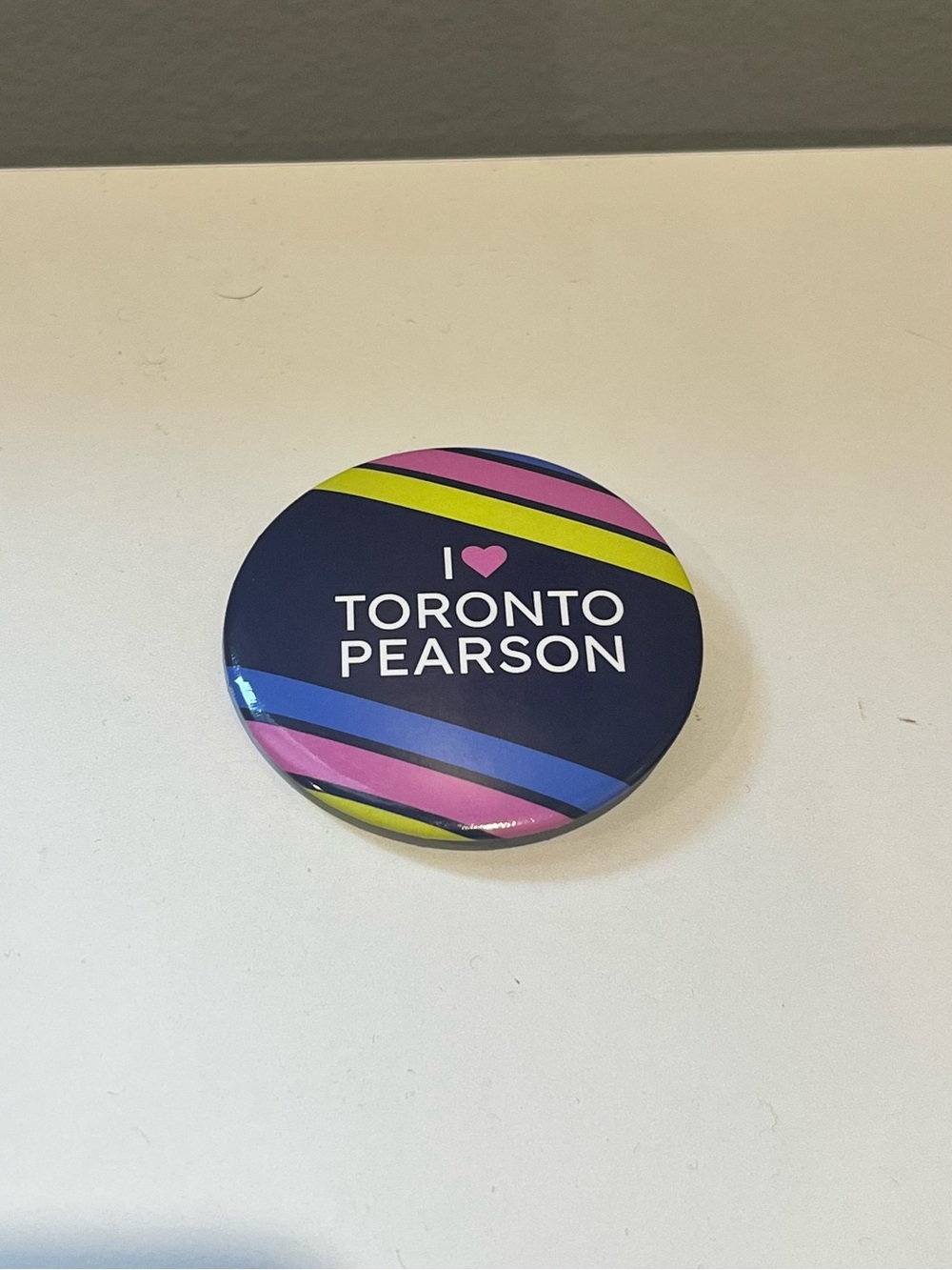 Round Metal Pinback Button with Colorful Edge